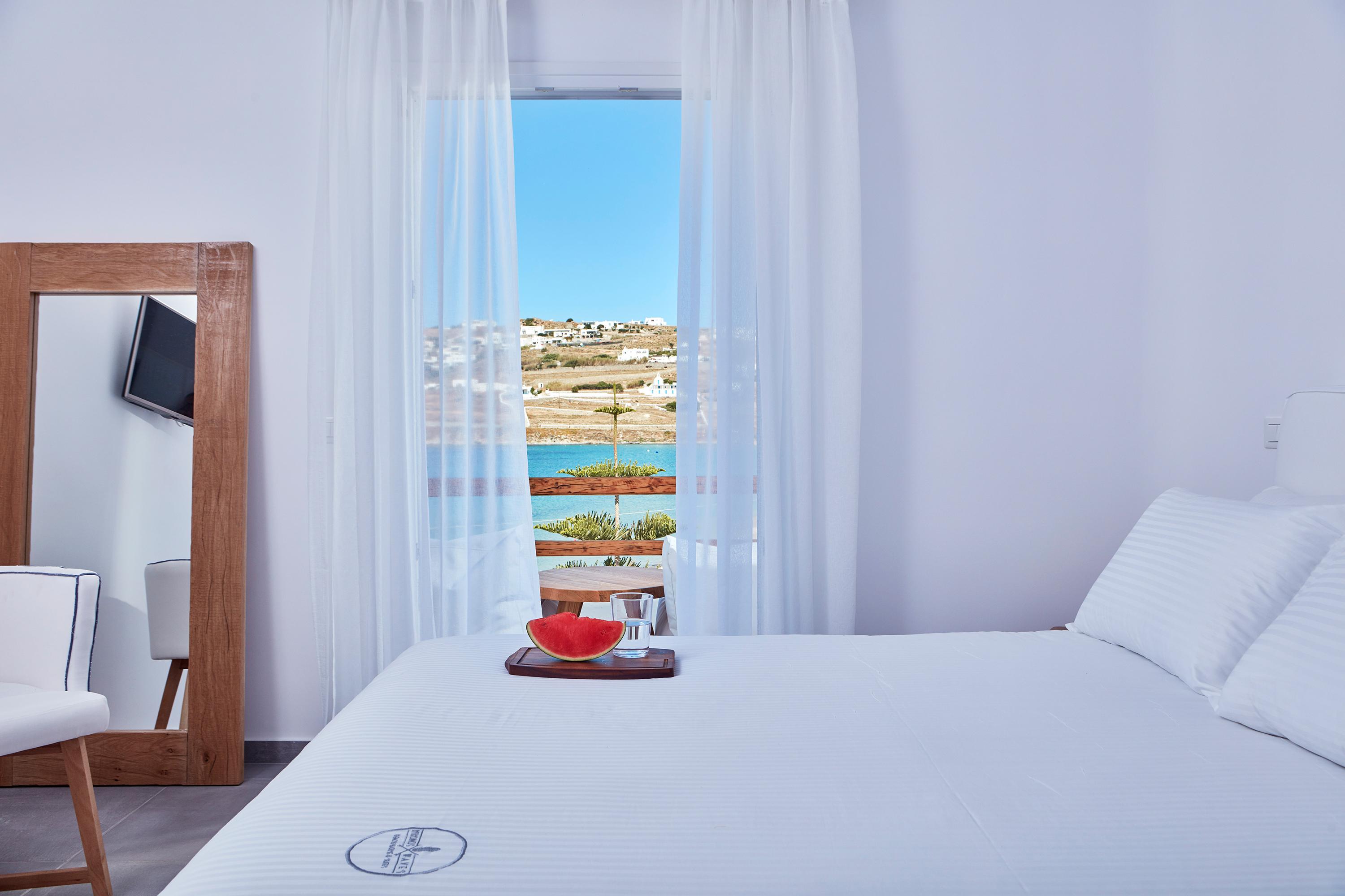 Mykonos Waves Beach House & Suites Ornos  Extérieur photo